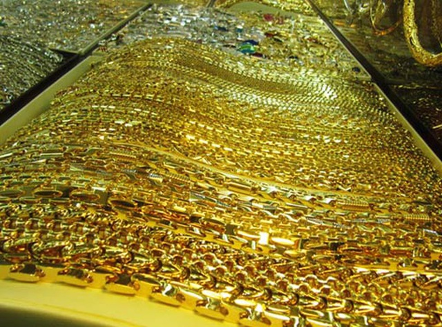 Giá vàng hôm nay 8-11: Tăng gần 2 triệu đồng/lượng so với tuần trước, dự báo tăng tiếp - Ảnh 1.