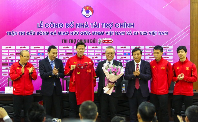  Hé lộ giá vé trận giao hữu giữa đội tuyển Việt Nam và U22 Việt Nam  - Ảnh 1.