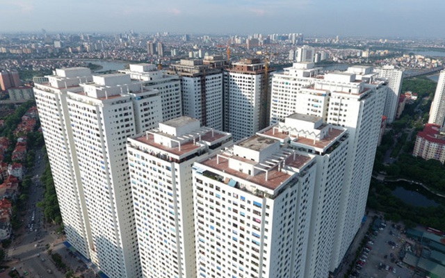 Hà Nội có rất nhiều chung cư cao tầng, điều này gây áp lực lớn với việc quản lý cư dân.