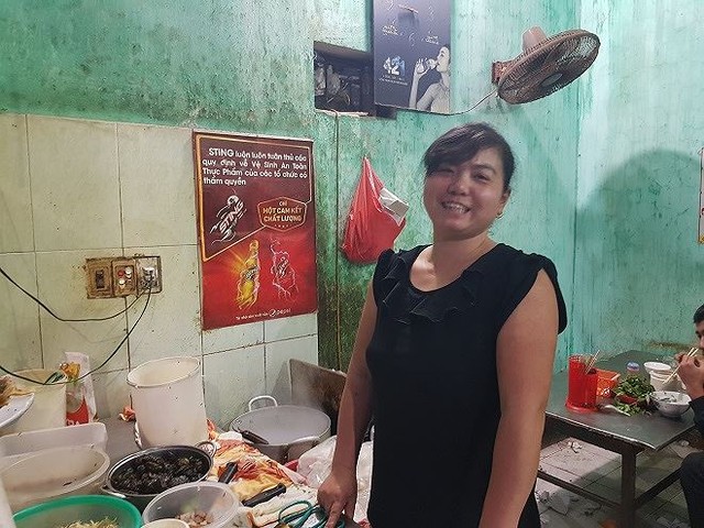 Bất ngờ với quán phở 5.000 đồng tại Nam Định: Bát đầy đặn nhưng rẻ chỉ bằng gói mỳ tôm, 15 năm không tăng giá - Ảnh 1.