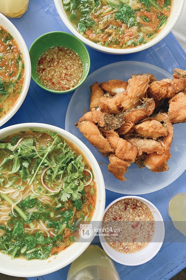 Hàng bún cá chấm nổi tiếng xếp hàng dài cả cây số ngoài Hà Nội bỗng xuất hiện tại Sài Gòn, tưởng là chi nhánh 2 nhưng hoá ra không phải? - Ảnh 5. Hàng bún cá chấm nổi tiếng xếp hàng dài cả cây số ngoài Hà Nội bỗng xuất hiện tại Sài Gòn, tưởng là chi nhánh 2 nhưng hoá ra không phải? - Ảnh 5.