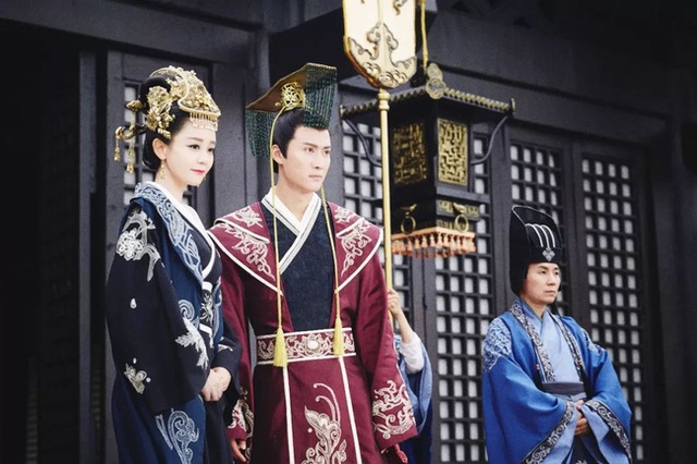  Cặp đôi thanh mai trúc mã vốn là kẻ thù nhưng trở thành Hoàng đế - Hoàng hậu chung thủy 1 vợ, 1 chồng đầu tiên trong lịch sử Trung Hoa - Ảnh 2.