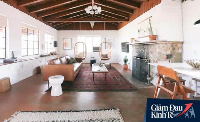 Airbnb tự tin khẳng định hết dịch sẽ trở lại và lợi hại hơn xưa, chi 250 triệu USD hỗ trợ chủ nhà bị ảnh hưởng bởi Covid-19 - Ảnh 1. Airbnb tự tin khẳng định hết dịch sẽ trở lại và lợi hại hơn xưa, chi 250 triệu USD hỗ trợ chủ nhà bị ảnh hưởng bởi Covid-19 - Ảnh 1.