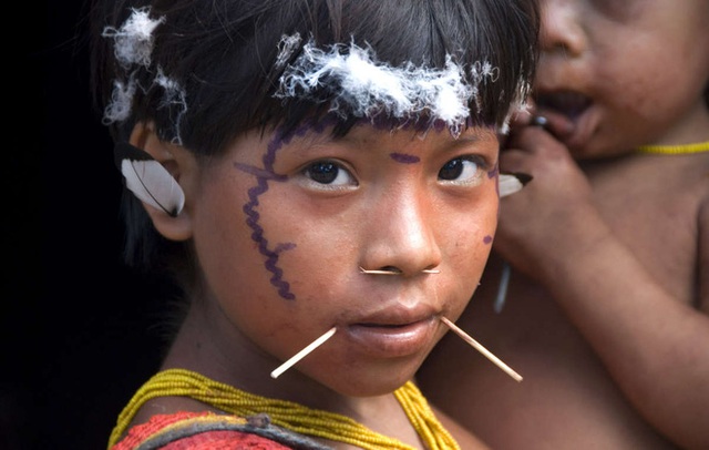 Dân tộc thiểu số ở Amazon nhiễm Covid-19 - Ảnh 1.