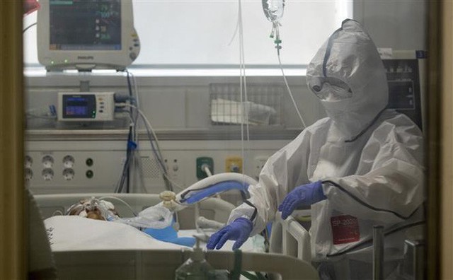  Hàn Quốc đau đầu chuyện dương tính trở lại, WHO lo Covid-19 nguy hiểm gấp 10 lần H1N1  - Ảnh 1.