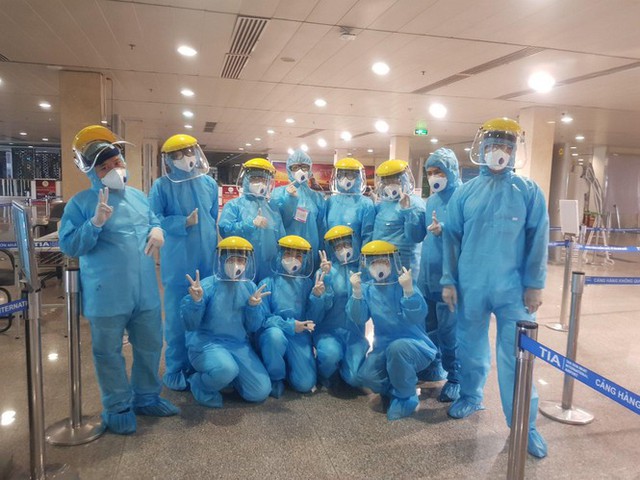 TPHCM xóa sạch các ổ dịch COVID-19, không phát hiện thêm ca bệnh mới - Ảnh 2. TPHCM xóa sạch các ổ dịch COVID-19, không phát hiện thêm ca bệnh mới - Ảnh 2.