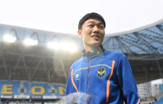 Bóng đá Hàn Quốc vỡ mộng kiếm tiền từ cầu thủ Việt Nam, phát ghen khi Nhật Bản thành công với cầu thủ Thái Lan - Ảnh 2.