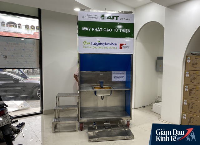 Thêm nhiều máy ATM gạo – Hạt Giống Tâm Hồn tới đồng bào các tỉnh miền Tây và phía Bắc  - Ảnh 2.