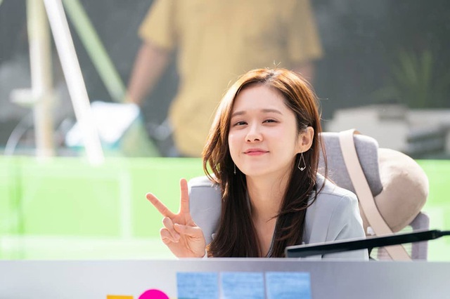 Jang Nara: Gần 10 năm bị kinh miệt ở Trung Quốc chỉ vì lỡ miệng, tuổi 39 vẫn cô đơn sau tin đồn yêu đương với Tô Hữu Bằng - Ảnh 1. Jang Nara: Gần 10 năm bị kinh miệt ở Trung Quốc chỉ vì lỡ miệng, tuổi 39 vẫn cô đơn sau tin đồn yêu đương với Tô Hữu Bằng - Ảnh 1.