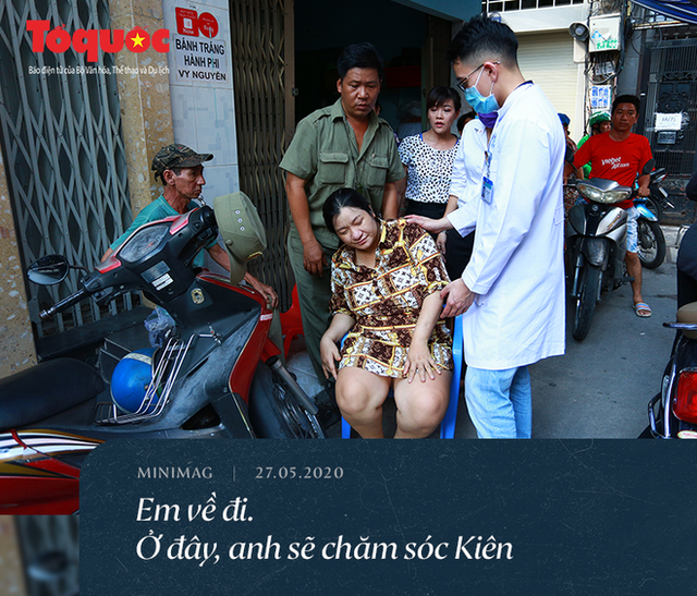  Bé trai tử nạn do cây đè: Mẹ về cho em bú. Mẹ sẽ chăm, thương em bằng cả tình thương của con nữa - Ảnh 11.