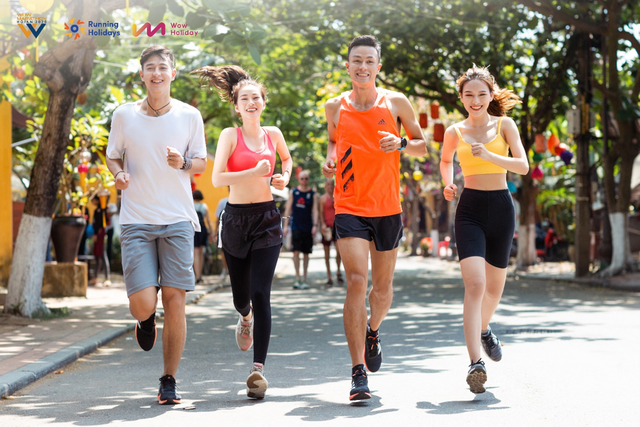 WOW MARATHON HỘI AN 2020: Lần đầu tiên, Race for Kids phiên bản kì thú rộn ràng trên cung đường phố cổ đẹp nhất thế giới - Ảnh 1.