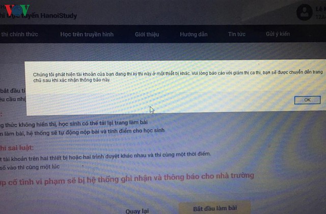 Thi thử online ở Hà Nội: 19h30 làm bài, 21h học sinh vẫn chưa thể đăng nhập - Ảnh 1. Thi thử online ở Hà Nội: 19h30 làm bài, 21h học sinh vẫn chưa thể đăng nhập - Ảnh 1.