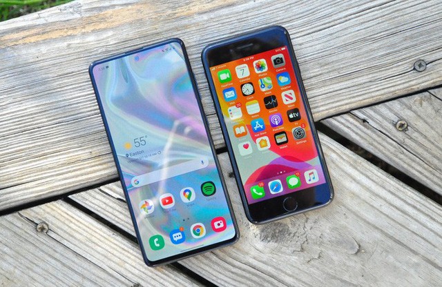 iPhone SE mới chỉ là điểm khởi đầu cho cơn ác mộng của Samsung - Ảnh 2. iPhone SE mới chỉ là điểm khởi đầu cho cơn ác mộng của Samsung - Ảnh 2.