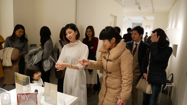 Rei Nguyễn - Nghệ sĩ nước hoa người Việt đầu tiên tổ chức triển lãm tại Nhật Bản, từ bỏ nghề Ngân hàng để được cháy hết mình trong thế giới mùi hương - Ảnh 12.