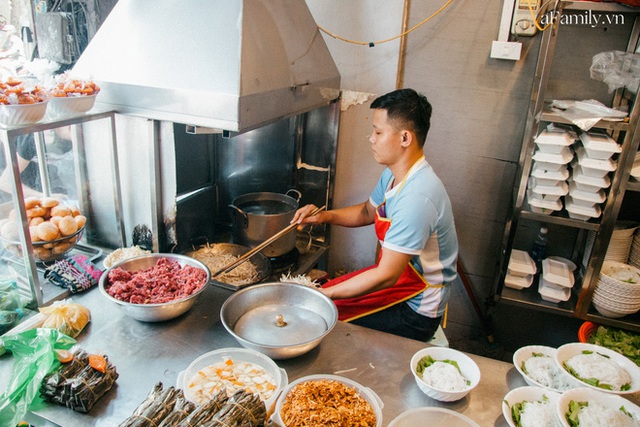 Món trộn - biến tấu ẩm thực thú vị của Hà Nội, càng nắng nóng, càng lắm người mê - Ảnh 15.