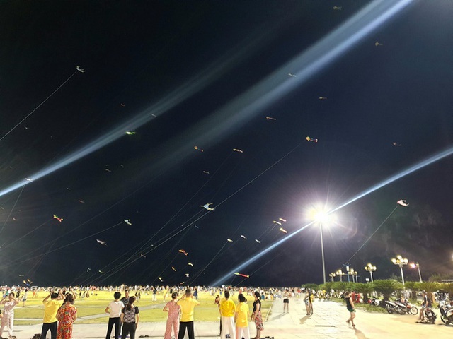 Chưa bao giờ Hạ Long lại nhiều thứ để chơi như năm nay và đây là tất cả những gì bạn có thể trải nghiệm khi đến thiên đường du lịch huyền thoại này - Ảnh 25.