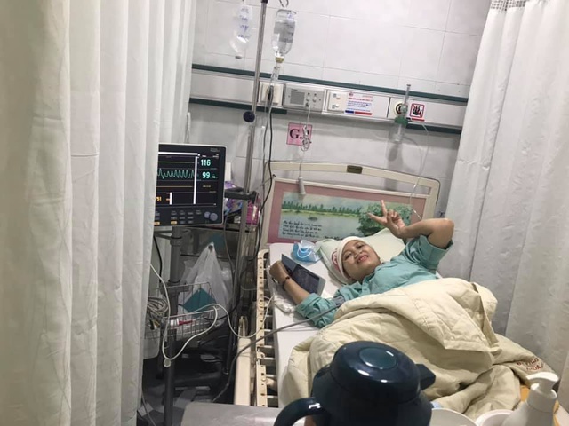 Cô gái Đồng Nai khiến nghìn người ngưỡng mộ vì lạc quan vô địch: 28 tuổi mắc ung thư vẫn quẩy banh nóc tại bệnh viện, lúc nào cũng vui vì được làm công chúa của chồng - Ảnh 10.