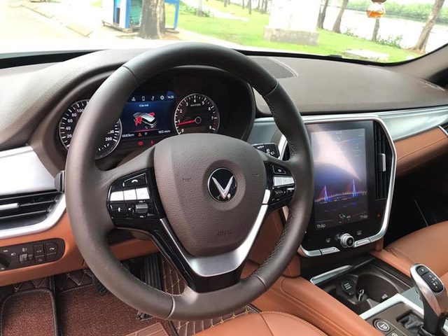  Vừa sử dụng chỉ 6.000 km, chủ VinFast Lux SA2.0 đã rao bán xe với giá thấp hơn 450 triệu đồng so với mua mới hiện tại - Ảnh 6.