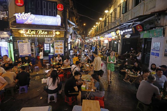 Giá rẻ, có người Việt lên kế hoạch đi du lịch ở 5 địa điểm khác nhau trong vòng 4 tháng - Ảnh 1.
