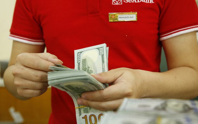 Vì sao tỷ giá liên tục giảm mạnh?