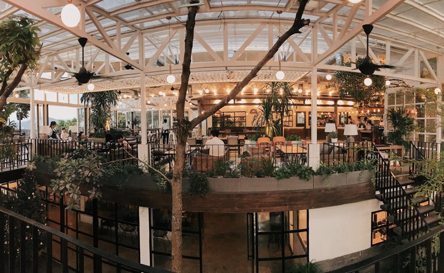 Khám phá quán cà phê ở Phú Quốc được đề xuất must try trên nhiều web du lịch nổi tiếng: Kiến trúc độc đáo, tầm nhìn toàn cảnh ‘đảo ngọc’, dịch vụ chuẩn quốc tế - Ảnh 21.