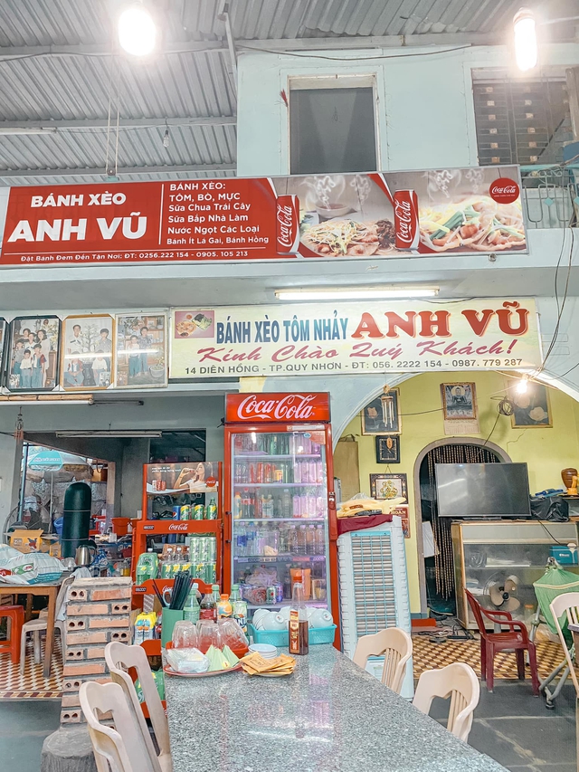 10h đặt vé máy bay, 14h đến Quy Nhơn, cô gái Hà Nội hoàn toàn bất ngờ vì chi phí rẻ, nước biển xanh ngắt, hải sản tươi rói, người dân vô cùng thân thiện - Ảnh 1. 10h đặt vé máy bay, 14h đến Quy Nhơn, cô gái Hà Nội hoàn toàn bất ngờ vì chi phí rẻ, nước biển xanh ngắt, hải sản tươi rói, người dân vô cùng thân thiện - Ảnh 1.