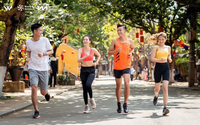 Điểm hẹn mới của Runners chuyên nghiệp: Những cung đường Hội An đầy sức mạnh và cảm hứng - Ảnh 2. Điểm hẹn mới của Runners chuyên nghiệp: Những cung đường Hội An đầy sức mạnh và cảm hứng - Ảnh 2.