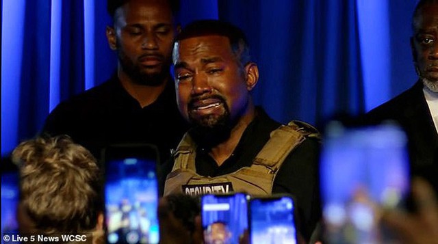  Rapper Kanye West bật khóc trong buổi vận động tranh cử tổng thống  - Ảnh 3.
