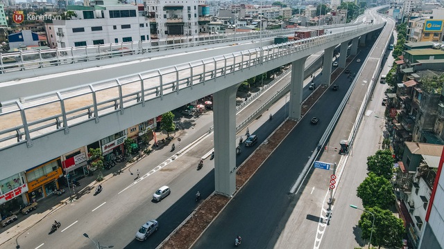 Clip, ảnh: Người Hà Nội thích thú với diện mạo mới của đường Trường Chinh đau khổ - Ảnh 4. Clip, ảnh: Người Hà Nội thích thú với diện mạo mới của đường Trường Chinh đau khổ - Ảnh 4.