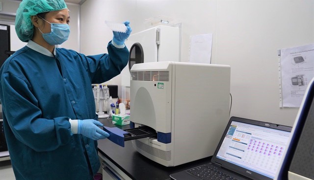 Vinmec phát triển thành công 2 bộ kit phát hiện và chẩn đoán virus SAR-CoV-2, chất lượng tương đương khuyến cáo của WHO - Ảnh 3.