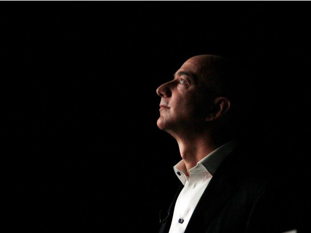 Jeff Bezos xây dựng đế chế 1.400 tỷ USD và trở thành người giàu nhất thế giới như thế nào? - Ảnh 2.