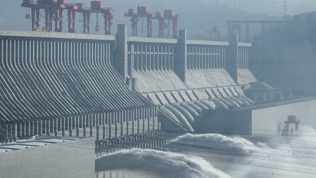  Bên trong đập Tam Hiệp - con đập thủy điện lớn nhất thế giới đang có nguy cơ gây đại thảm họa cho người Trung Quốc có gì?  - Ảnh 1.