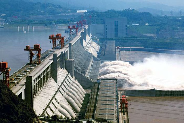  Bên trong đập Tam Hiệp - con đập thủy điện lớn nhất thế giới đang có nguy cơ gây đại thảm họa cho người Trung Quốc có gì?  - Ảnh 2.