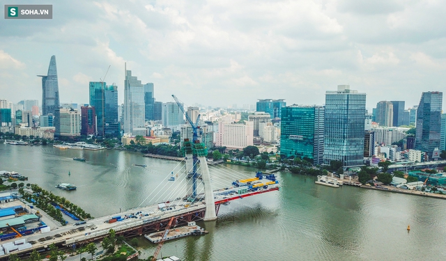 Cầu Thủ Thiêm 2 vươn mình ra sông Sài Gòn, lộ hình dáng khi nhìn từ trên cao - Ảnh 18.