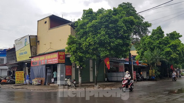  Giữa Thủ đô, đoạn đường nghìn tỷ chi chít ổ trâu, ổ gà” vì 18 năm làm chưa xong - Ảnh 11.