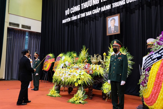 Hình ảnh Lễ viếng nguyên Tổng Bí thư Lê Khả Phiêu tại quê nhà Thanh Hóa - Ảnh 7.