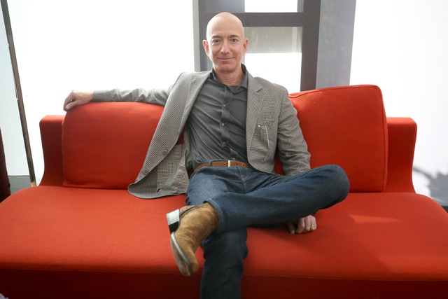 [22/8] Sáng thứ 7 ‘lười biếng’ của Jeff Bezos: Nhìn từng phút được sử dụng mới hiểu tại sao ông trở thành người giàu nhất hành tinh - Ảnh 1.