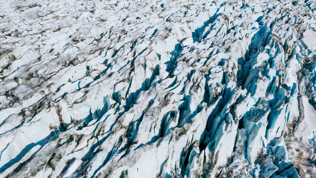 Trong kỷ băng hà gần nhất , những thay đổi nhiệt độ chóng mặt vùng Greenland đã khiến khí hậu thế giới biến đổi - Ảnh 1.