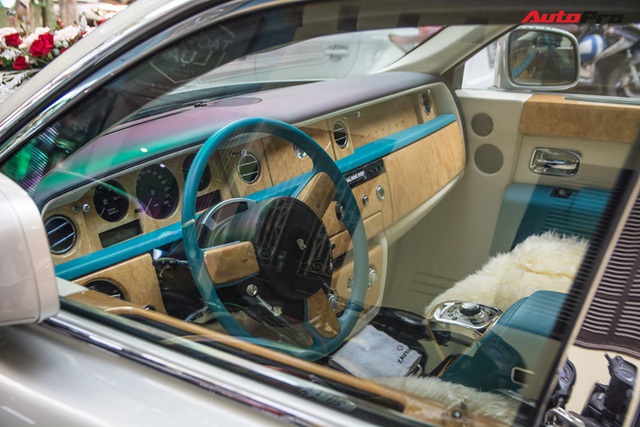 Đẳng cấp ‘chơi’ Rolls-Royce Phantom của nhà giàu Việt: Hàng siêu hiếm, siêu độc trên thế giới - Ảnh 6. Đẳng cấp ‘chơi’ Rolls-Royce Phantom của nhà giàu Việt: Hàng siêu hiếm, siêu độc trên thế giới - Ảnh 6.
