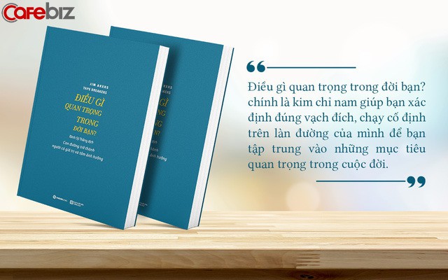 Dậy sớm tập thể dục có sức khoẻ; Học thêm kỹ năng tăng sự chuyên nghiệp; Đọc sách mỗi ngày thêm thông thái: 4 cuốn sách của người làm chủ  - Ảnh 2.