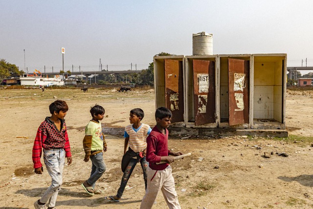 Đây là căn nhà vệ sinh không thể phá hủy - Chiếc chìa khóa cứu Ấn Độ khỏi tình trạng đại tiện lung tung - Ảnh 1.