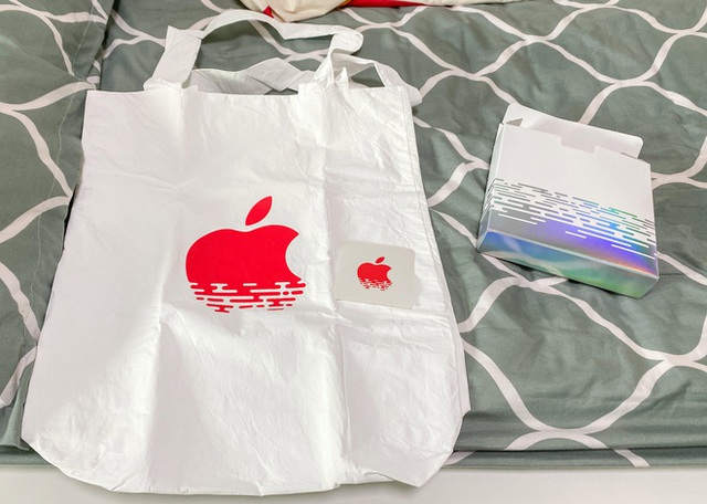 Tham quan Apple Store hình cầu nổi trên mặt nước vừa mới được khai trương tại Singapore - Ảnh 11.
