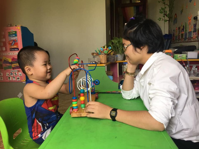 Câu chuyện cô gái Nam Định chỉ có một nửa khuôn mặt: Chặng đường chúng ta đi không ai là không gặp khó khăn - Ảnh 11. Câu chuyện cô gái Nam Định chỉ có một nửa khuôn mặt: Chặng đường chúng ta đi không ai là không gặp khó khăn - Ảnh 11.