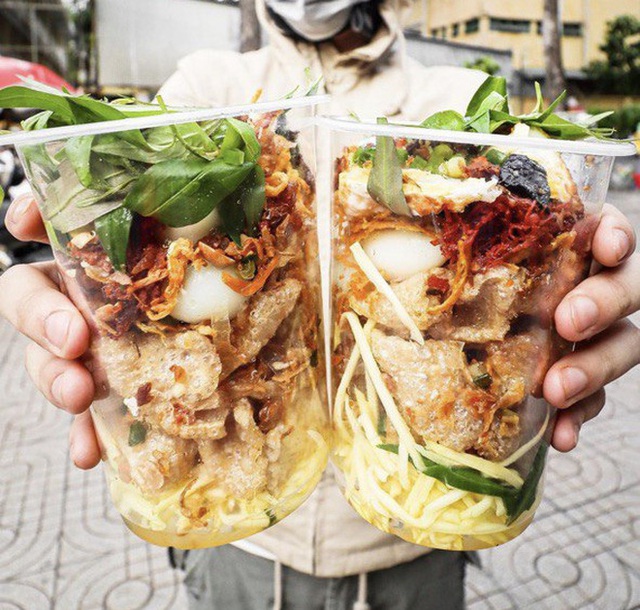 Thường xuyên bị... tào tháo rượt, tăng 10kg kể từ lúc làm food blogger: Ăn Sập Sài Gòn không hề sướng như mọi người nghĩ - Ảnh 12. Thường xuyên bị... tào tháo rượt, tăng 10kg kể từ lúc làm food blogger: Ăn Sập Sài Gòn không hề sướng như mọi người nghĩ - Ảnh 12.