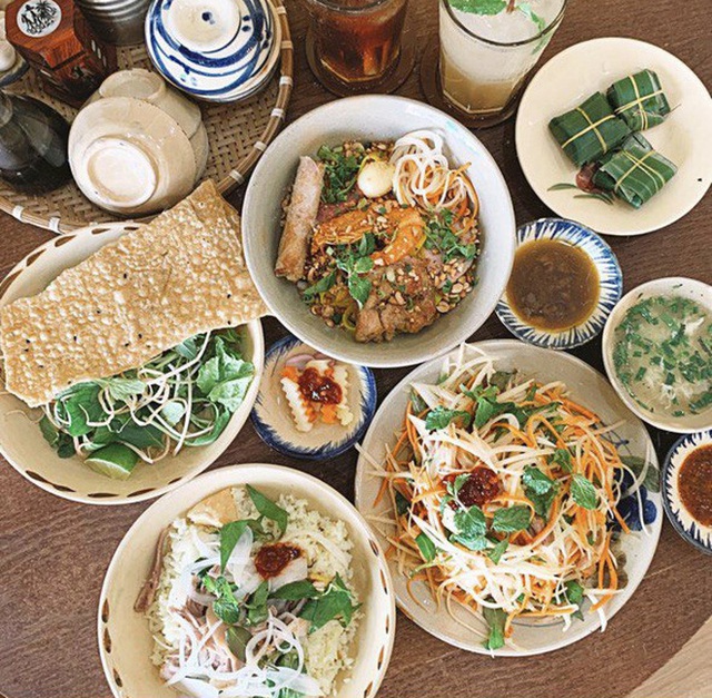 Thường xuyên bị... tào tháo rượt, tăng 10kg kể từ lúc làm food blogger: Ăn Sập Sài Gòn không hề sướng như mọi người nghĩ - Ảnh 14. Thường xuyên bị... tào tháo rượt, tăng 10kg kể từ lúc làm food blogger: Ăn Sập Sài Gòn không hề sướng như mọi người nghĩ - Ảnh 14.