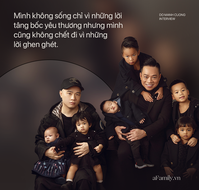 NTK Đỗ Mạnh Cường - “ông bố đông con nhất nhì showbiz”: Chưa từng có kế hoạch nhận con nuôi, hạnh phúc vì “tri kỉ” luôn bên cạnh suốt 13 năm - Ảnh 4. NTK Đỗ Mạnh Cường - “ông bố đông con nhất nhì showbiz”: Chưa từng có kế hoạch nhận con nuôi, hạnh phúc vì “tri kỉ” luôn bên cạnh suốt 13 năm - Ảnh 4.