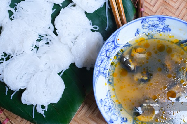 Nghỉ lễ ghé ngay 5 quán bún ốc nguội nổi tiếng Hà Nội, đảm bảo có thể chiều lòng mọi tâm hồn ăn uống - Ảnh 13.