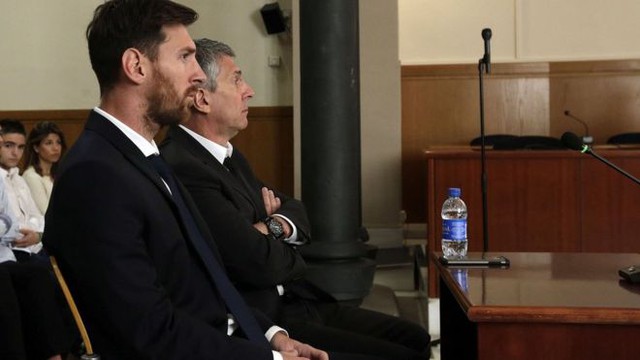  Messi nhất quyết rời Barca: Nhân vật chính chỉ là con rối trong tay Bố già xảo quyệt - Ảnh 2.