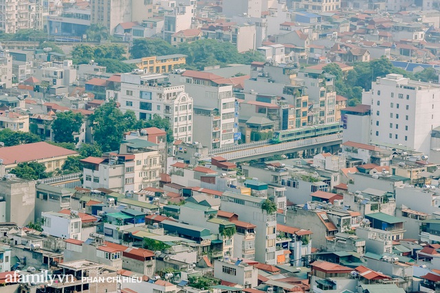 Tuyến đường sắt Cát Linh - Hà Đông hoàn thành, lộ ra một khung cảnh thành phố Hà Nội từ trên cao đẹp đến kinh ngạc và phải nói còn đầy hãnh diện!  - Ảnh 13.