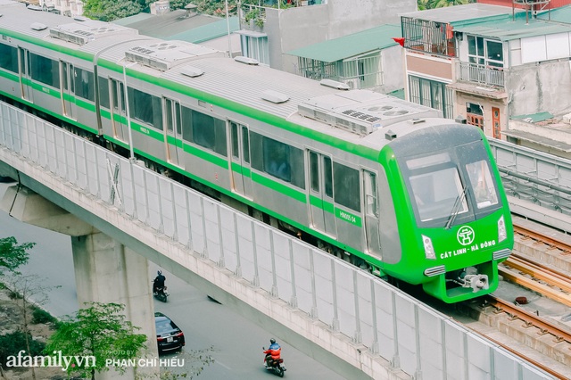 Tuyến đường sắt Cát Linh - Hà Đông hoàn thành, lộ ra một khung cảnh thành phố Hà Nội từ trên cao đẹp đến kinh ngạc và phải nói còn đầy hãnh diện!  - Ảnh 6.